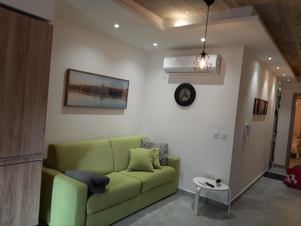 Qliving Central New Apartments Gzira Sliema Promenade Ngoại thất bức ảnh